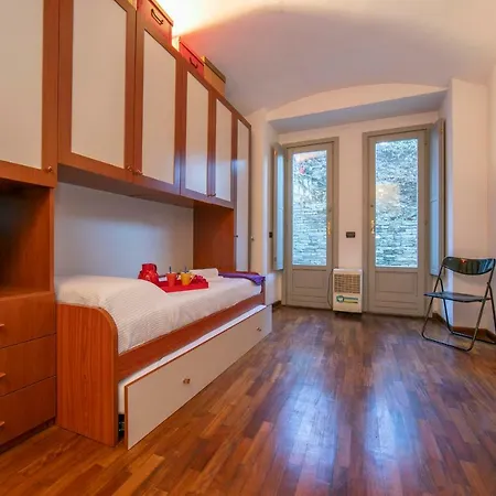 Sleeps 6 Belgirate