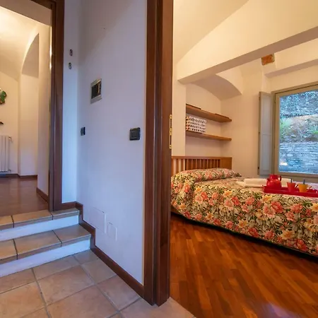 Sleeps 6